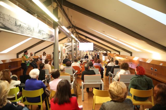 La biblioteca Río Segura acoge esta tarde un acto de reconocimiento a las personas con discapacidad visual - 1, Foto 1