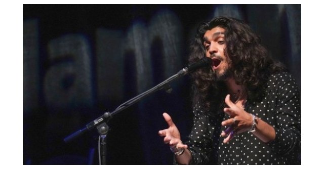 Israel Fernández durante su actuación en FlamencoEñe 2019 (C) Jesús Domínguez / Fundación SGAE, Foto 1
