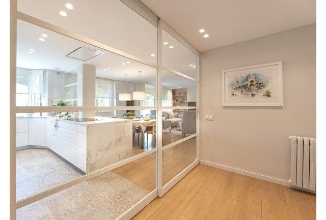 Un cambio radical en un piso con el objetivo de ganar luz, calidez y amplitud, por Laura Martínez Interiorismo - 2, Foto 2