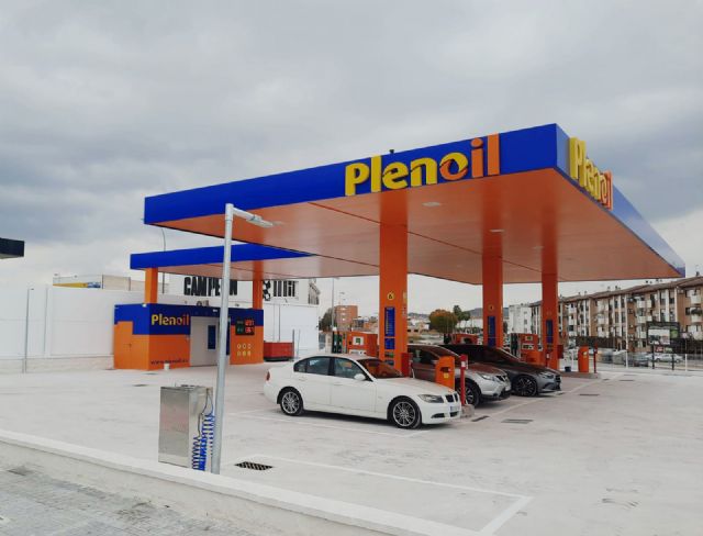 6 cada 10 conductores en la Región de Murcia repostan en gasolineras low-cost a raíz de la subida en el precio del combustible - 2, Foto 2