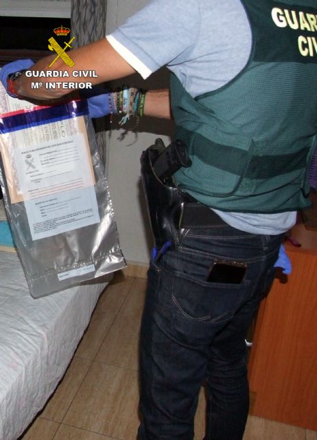 La Guardia Civil detiene en Totana a un falso fisioterapeuta por varios delitos de agresión sexual, Foto 3