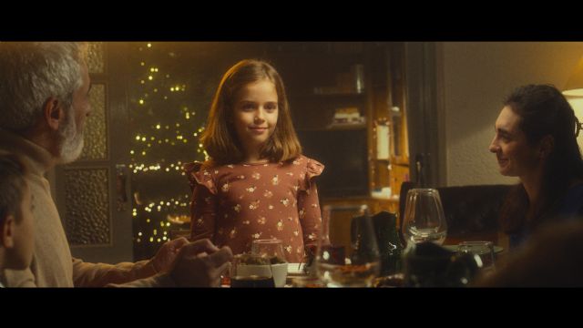 Dos alumnas de Lorquí y Cieza protagonizan el spot navideño de una conocida firma de turrones a favor de las abejas - 4, Foto 4