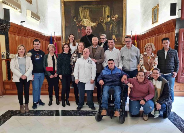 Caravaca se suma a la conmemoración del ‘Día Internacional de las Personas con discapacidad’ - 1, Foto 1