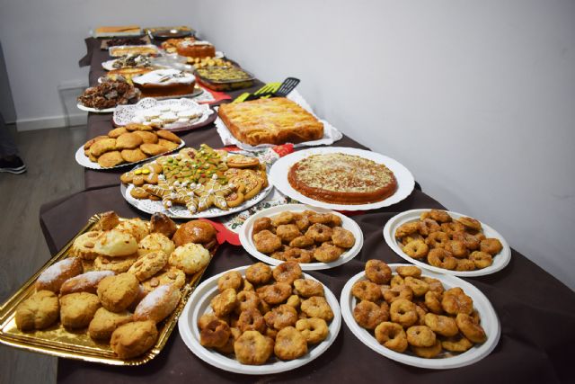 La asociación de mujeres Isabel González no falta a su tradicional degustación de dulces navideños - 3, Foto 3