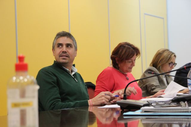 MC: El Gobierno se compromete a explicar por escrito por qué las obras de Hidrogea que anuncia N. Arroyo se adjudican ´a dedo´ - 1, Foto 1