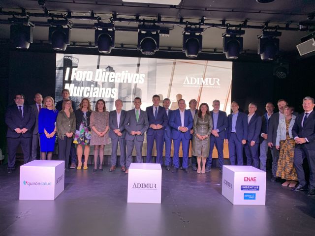 El Gobierno autonómico destaca el papel de los directivos en la reactivación de la economía regional por su compromiso social y alta cualificación - 2, Foto 2