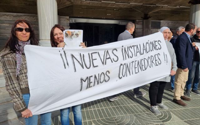 Los Alcázares denuncia que los presupuestos regionales no resuelven las graves deficiencias educativas del municipio - 2, Foto 2