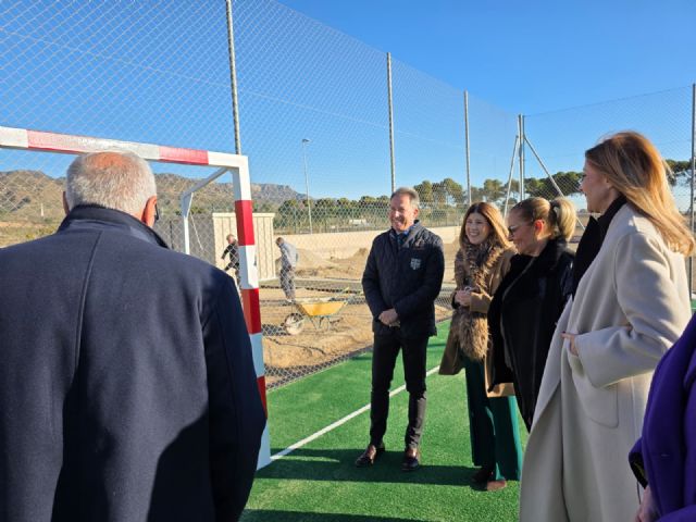 Lorca apuesta por la formación: 20 desempleados trabajan en la rehabilitación del centro de día de Apandis - 5, Foto 5