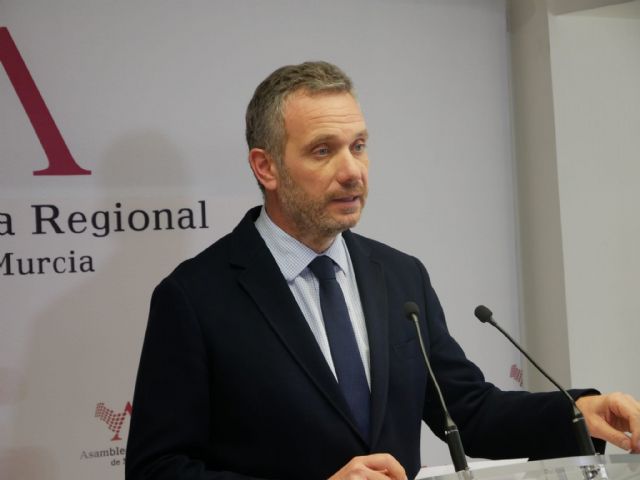 El PP exige a Lucas que dé la cara de una vez tras la imputación del fontanero del PSOE - 1, Foto 1