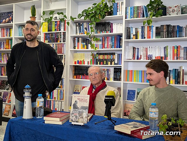 Murcia-nidades: Escritos de agitación se presenta en Librería Faro con una defensa del activismo y del pensamiento crítico - 2, Foto 2