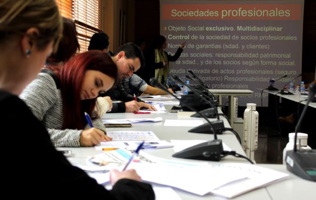 La Comunidad ayuda a cerca de 300 emprendedores y autónomos a desarrollar e iniciar su propio negocio - 1, Foto 1