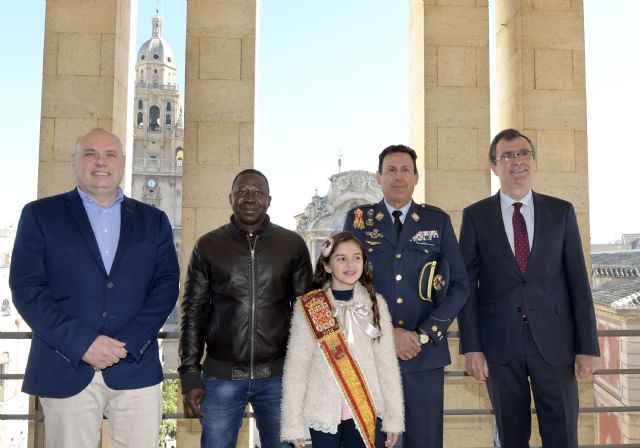 Los Reyes Magos obsequian a los murcianos con igualdad, seguridad y solidaridad este 2019 - 2, Foto 2