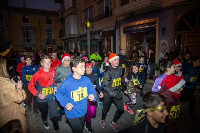 La San Silvestre de Bullas sigue sumando años y cientos de vecinos corren la popular carrera - 5, Foto 5