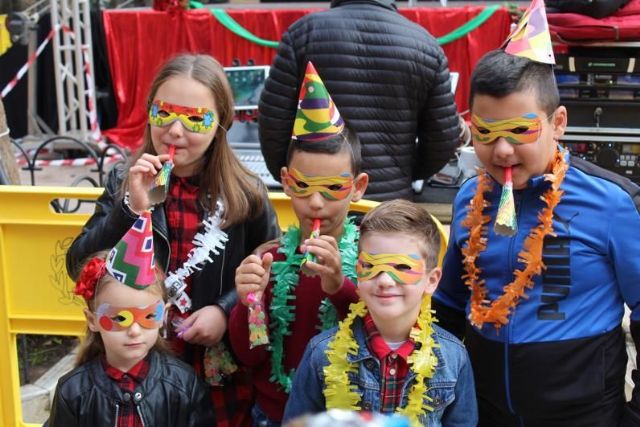 Cientos de niños y niñas despiden el año en la Mañana Vieja - 1, Foto 1