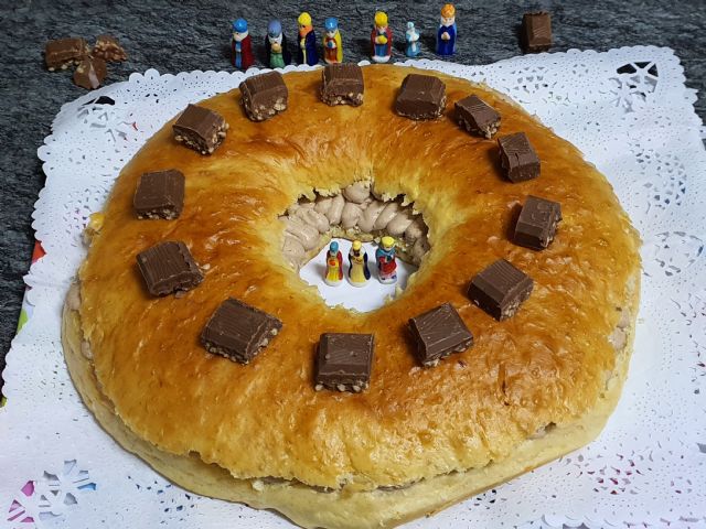 Receta: ¡Cómo preparar Roscón de Reyes de turrón de chocolate en casa! - 2, Foto 2