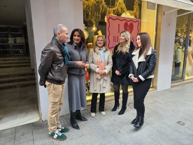 El frío de este invierno ha orientado las ventas a ropa de abrigo y equipamiento para el hogar, que se espera también protagonicen las 'Rebajas de enero' - 3, Foto 3