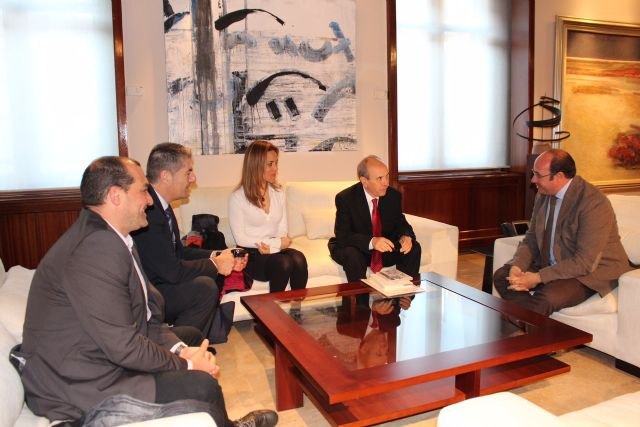 El instituto Alfonso X de Murcia, distinguido con la Placa de Honor de la Orden Civil de Alfonso X ´El Sabio´ - 2, Foto 2