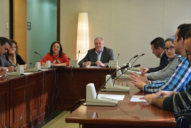 Unanimidad entre los partidos y la plataforma del Castillo de Mula para seguir trabajando en la recuperación del monumento - 1, Foto 1