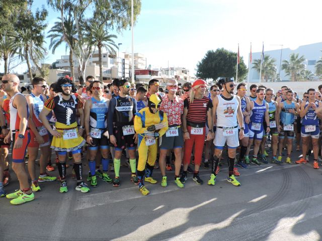 El Duatlón de Carnaval llenó de colorido la jornada del domingo - 1, Foto 1