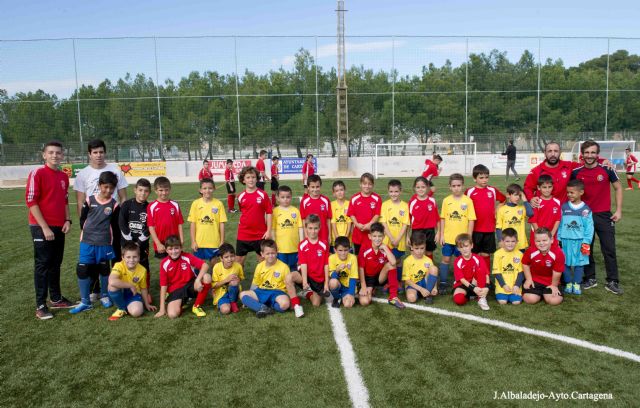 Los Belones C.F. da un paso de gigante para alzarse con el campeonato juvenil - 1, Foto 1