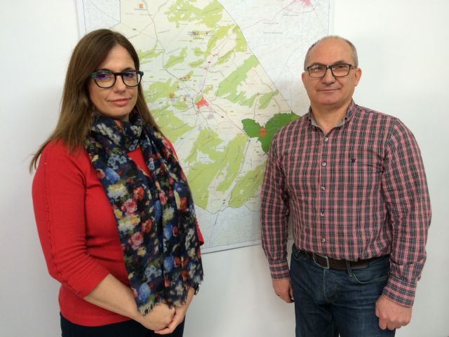 Ayuntamiento de Jumilla y Consejería de Agricultura unifican criterios sobre el aprovechamiento de pastos - 1, Foto 1