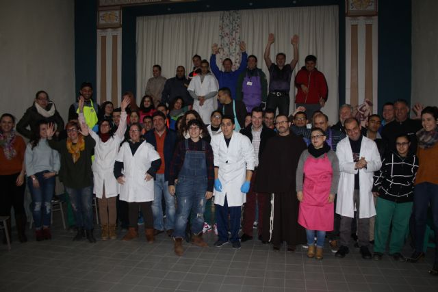 El Alcalde de Cehegín visita las jornadas organizadas por Cáritas Virgen de las Maravillas y Fundown,  unidos para luchar contra la exclusión social - 1, Foto 1