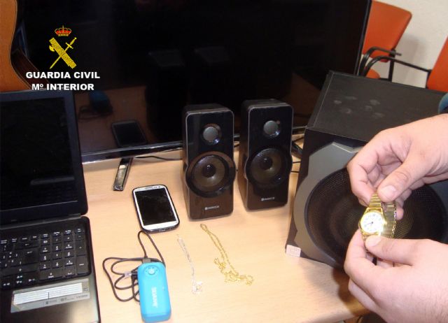 La Guardia Civil esclarece cinco robos en viviendas de Jumilla - 3, Foto 3