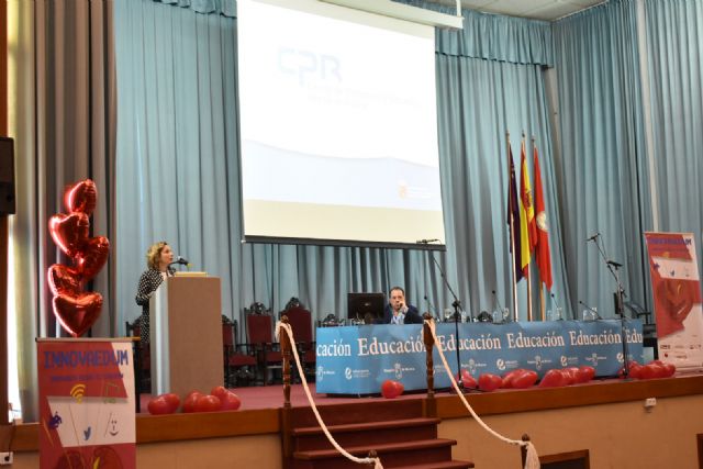 Más de 550 profesores participan este curso en programas de innovación e investigación - 1, Foto 1