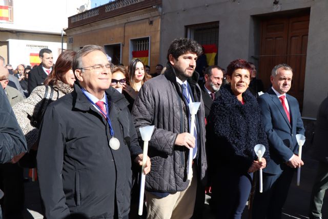El presidente Fernando López Miras asiste a la tradicional bendición de las candelas con motivo de las fiestas de la Candelaria en Beniel - 1, Foto 1