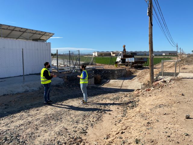 El Ayuntamiento procede a iluminar la conexión de Torre Pacheco con el Polígono La Estrella - 1, Foto 1