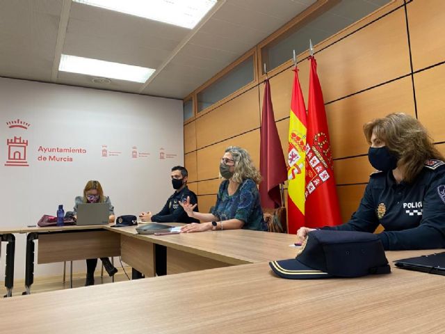 El grupo de trabajo del Urbact Innovator estudia la aplicación de las propuestas recibidas para la mejora del servicio de la Policía Local - 2, Foto 2