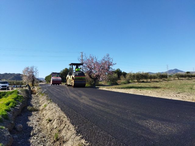El Gobierno Regional invierte 113.500 euros para acondicionar el camino del cementerio de Puerto Lumbreras - 1, Foto 1
