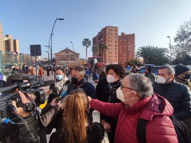 EL PSOE insta al Pleno a aprobar una Declaración Institucional de condena de los actos violentos del pasado lunes en Lorca - 1, Foto 1