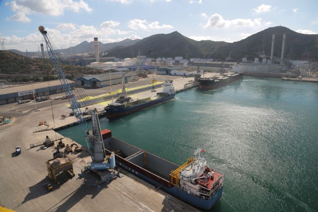 El Puerto de Cartagena consolida su posición como el primer puerto español en tráfico de graneles - 1, Foto 1