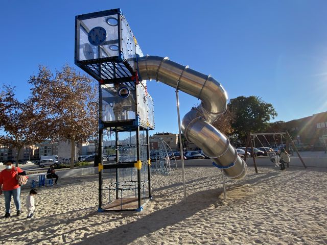 El Ayuntamiento realiza una mejora integral de las zonas infantiles del Infante - 5, Foto 5