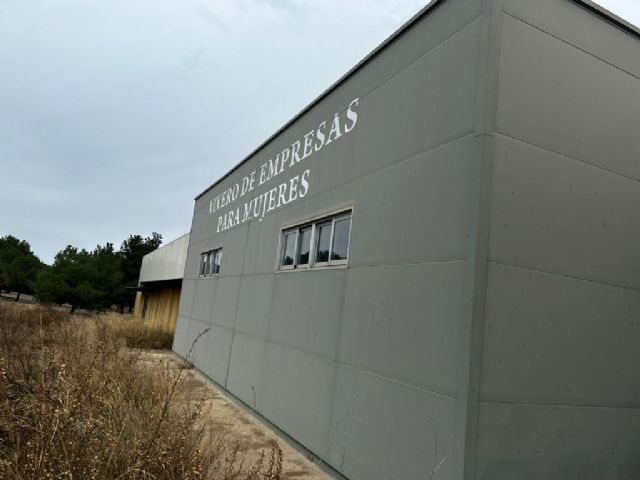 PP y VOX votan en contra de que se le dé uso al vivero de empresas para mujeres - 1, Foto 1