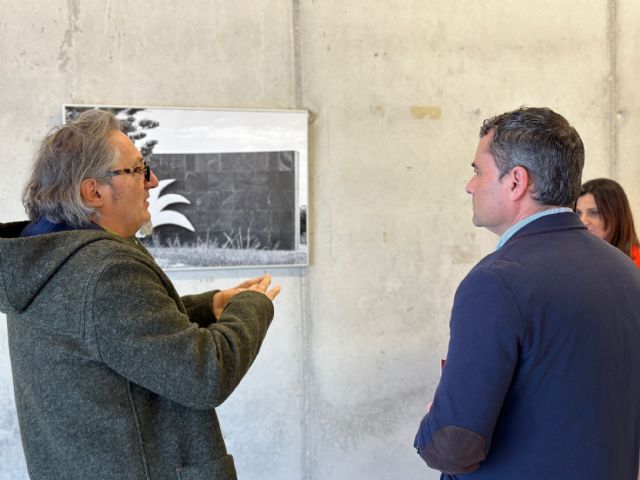 La Biblioteca de Torre Pacheco muestra “Desahucios iconográficos” de Frédéric Volkringer - 1, Foto 1