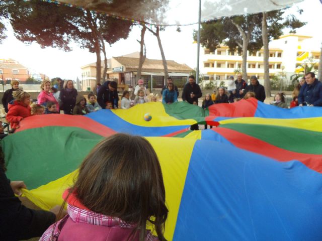 Roda inauguró los juegos en familia que organiza la  Escuela Municipal de Familia de San Javier - 1, Foto 1
