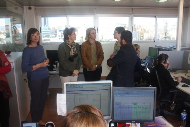 El Servicio municipal de Teleasistencia del Ayuntamiento de Murcia incrementa un 63 por ciento la instalación de dispositivos de seguridad en el hogar - 2, Foto 2