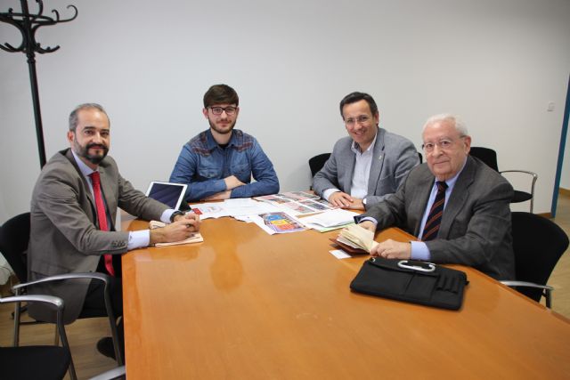 Acuerdo de colaboracin entre el Ayuntamiento de Alhama y Transparencia Pblica, Foto 1