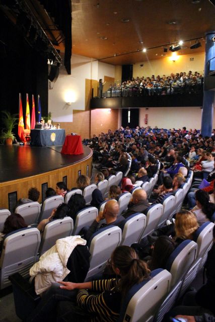 Más de 400 personas llenaron el Centro Cultural Infanta Elena en el Foro de Empleo y Emprendimiento, organizado por el Ayuntamiento de Alcantarilla, a través de la Agencia de Desarrollo Local - 2, Foto 2