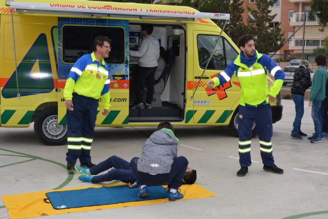 Alumnos de Las Lomas y San Juan de las Águilas participan en un estudio para demostrar la idoneidad de incluir los primeros auxilios en la enseñanza reglada - 1, Foto 1
