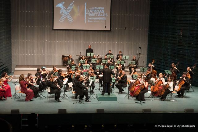 El Batel se lleno de musica clasica con el Concierto Extraordinario de Entre Cuerdas y Metales - 1, Foto 1
