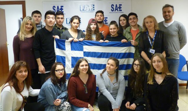 El Sindicato de Técnicos de Enfermería ha participado en las actividades que un grupo de alumnos griegos - 1, Foto 1