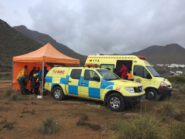Voluntarios de Protección Civil en Totana colaboran en las labores de búsqueda del niño de ocho años desaparecido desde el pasado martes en Níjar (Almería), Foto 3