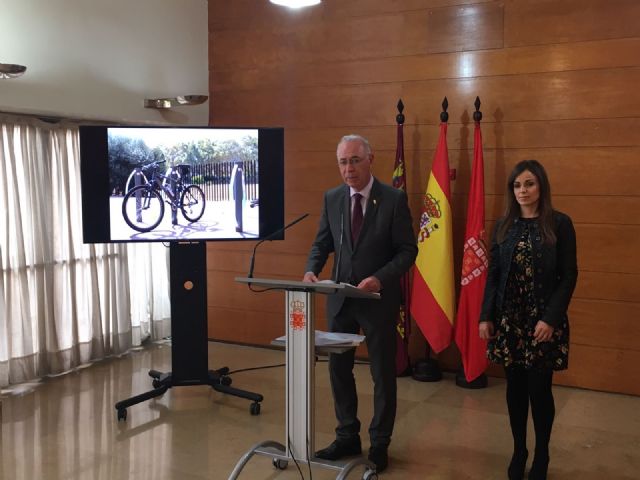 Más de 7,5 kilómetros de carriles bici recorrerán el centro urbano para conectar la Plaza Circular con el Río Segura - 1, Foto 1