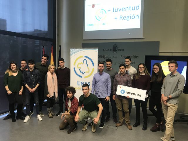 La consejera Adela Martínez-Cachá presenta la nueva federación estudiantil Unes Región de Murcia - 2, Foto 2