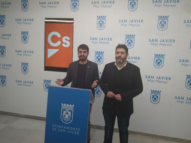 Ciudadanos San Javier exige al Gobierno regional que ponga en marcha un plan de impulso económico y turístico para compensar el cierre del aeropuerto - 1, Foto 1