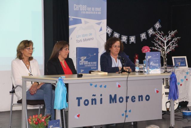 Toñi Moreno relata su experiencia vital en Cartas que no envié a los maestros de mi vida - 1, Foto 1