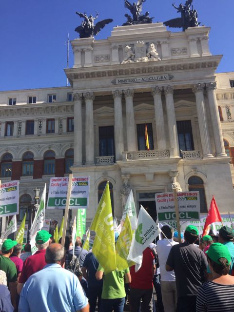Unión de Uniones convoca el 26 de marzo a los agricultores y ganaderos a manifestarse ante el Ministerio en Madrid - 1, Foto 1